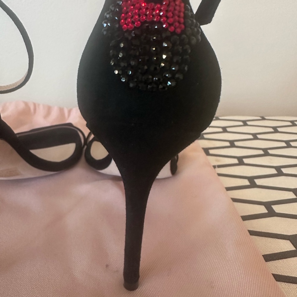 Disney x Stuart Weitzman Nudistcurve Black, size 9 - Picture 6 of 11